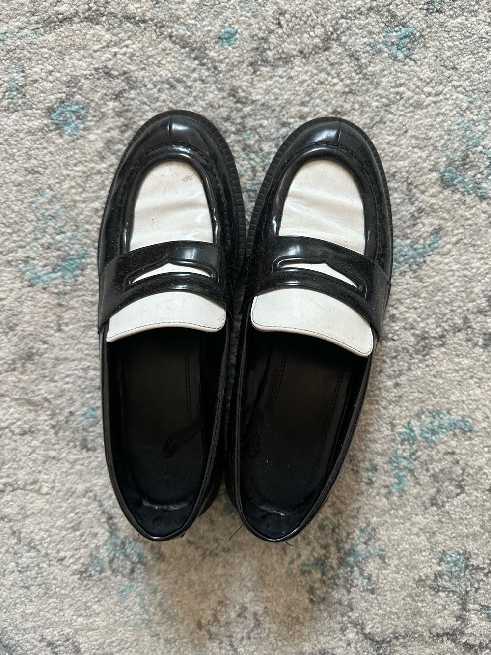 Zara Black and White Women's Moccasin Loafers
